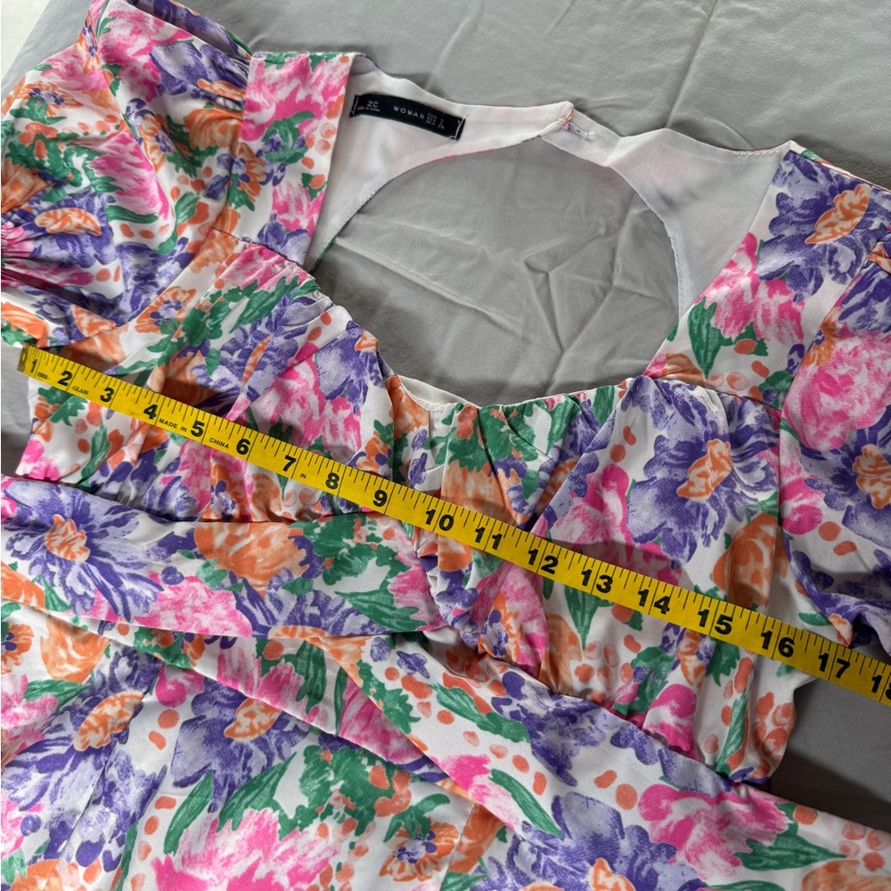 ZC Multicolor Floral Puff Sleeve Open Back Short Dress Sweetheart Neck (L) - Picture 10 of 13